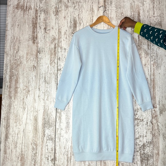 Lululemon Softstreme Midi Dress – Size 4 - Picture 7 of 10